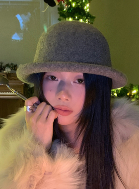 郑佰万~复古纯色卷边礼帽女日系羊毛渔夫帽新款冬水桶帽灰色盆帽