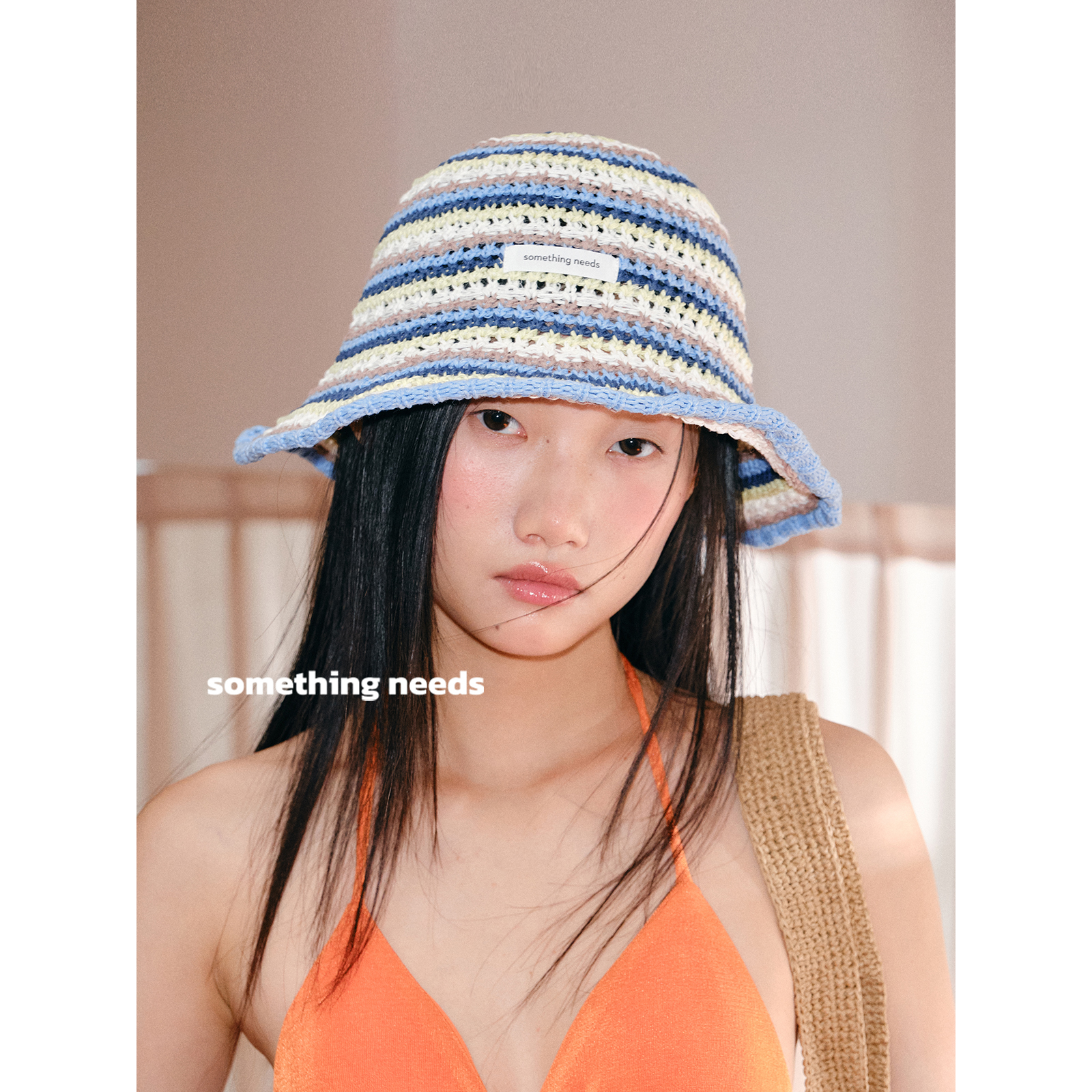 时髦度假彩色条纹草编渔夫帽女