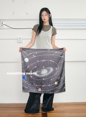 郑佰万 设计师自制款星球方巾女音乐节酷辣帽巾裹胸街味十足丝巾