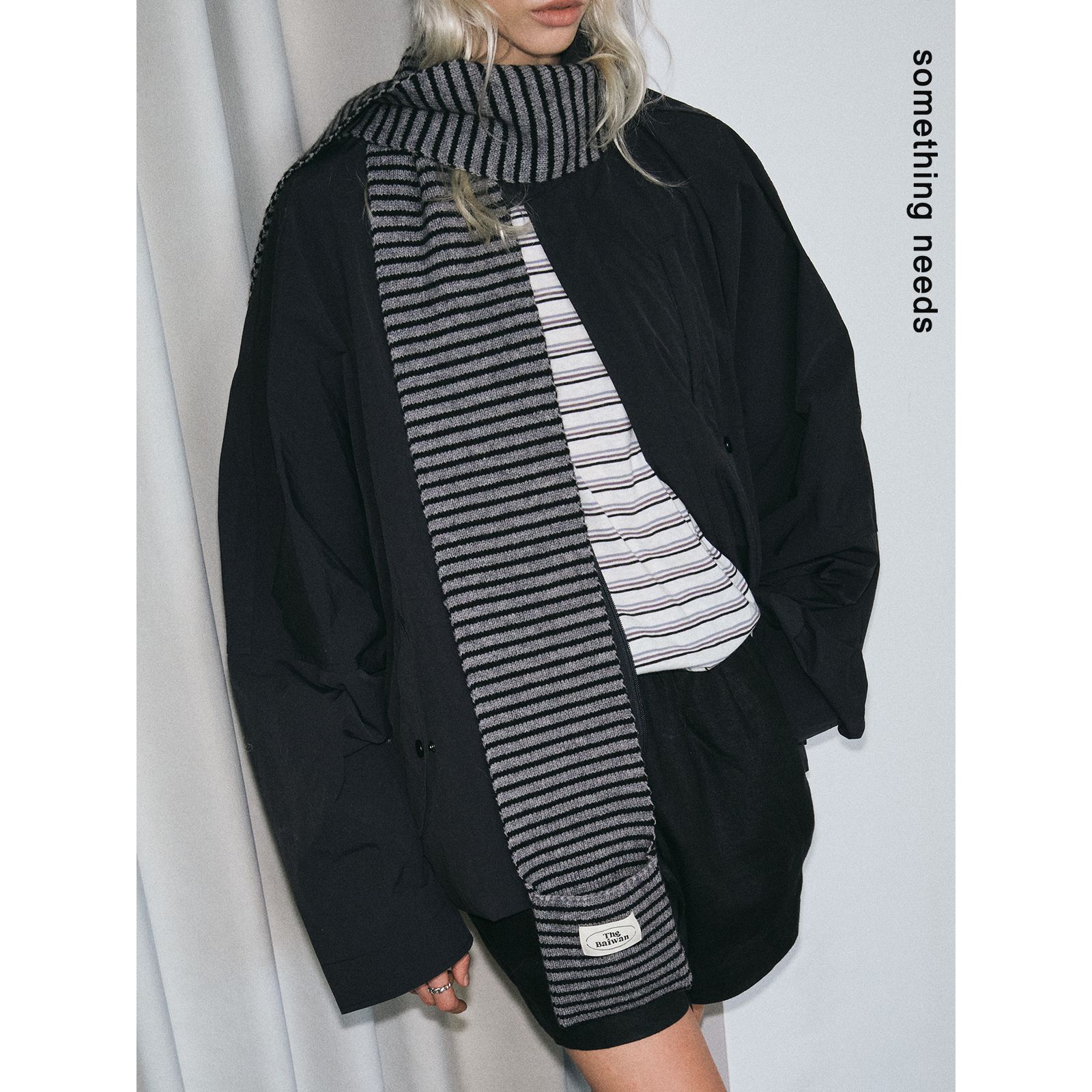 2025冬季高级感针织条纹围巾