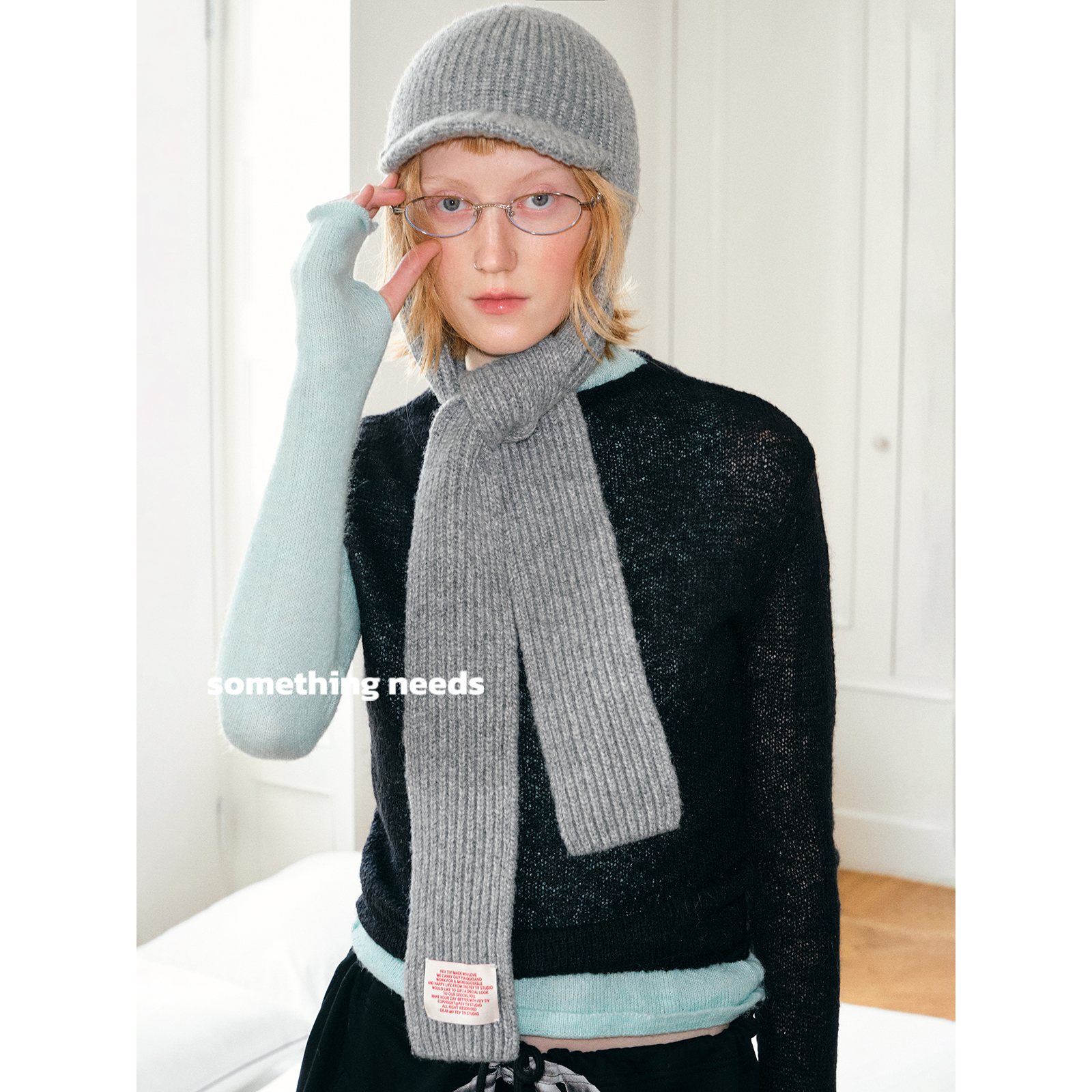 小众纯色一体式帽子护颈围巾女