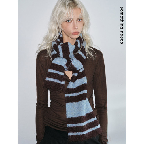 摩卡复古蓝棕条纹围巾百搭围脖