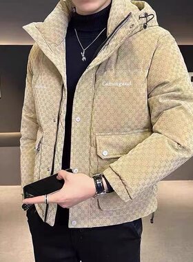 欧洲站皮羽绒服男2026新款冬季时尚连帽短款加厚保暖PU面包服外套