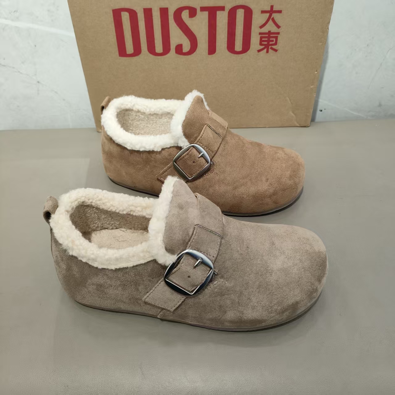 大东加绒勃肯鞋女2025冬季新款时尚休闲简约百搭舒适轻便棉鞋1122