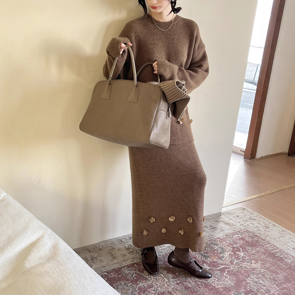 GRACETINAHOO冬上新8%羊毛法式手工钉珠套装毛衣半身裙套装ZC3183