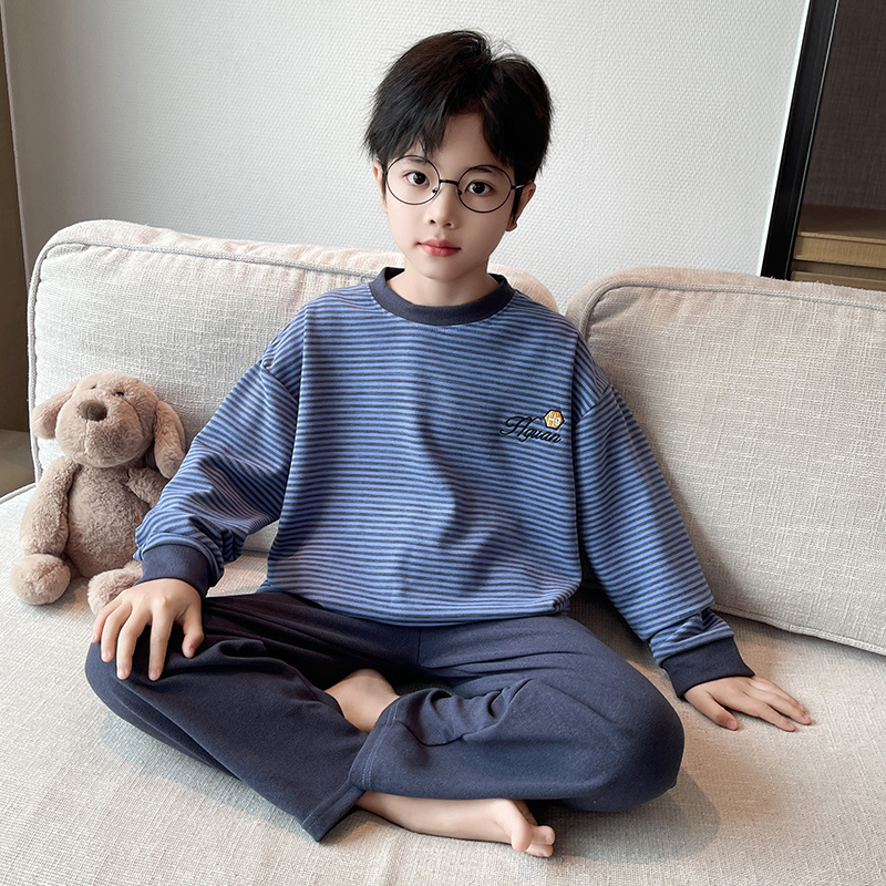 男童长袖德绒睡衣条纹家居服套装