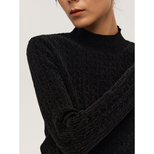 「秋日触媒」 野裁 高支雪尼尔纱绞花半高领打底毛衣 Trims Wild