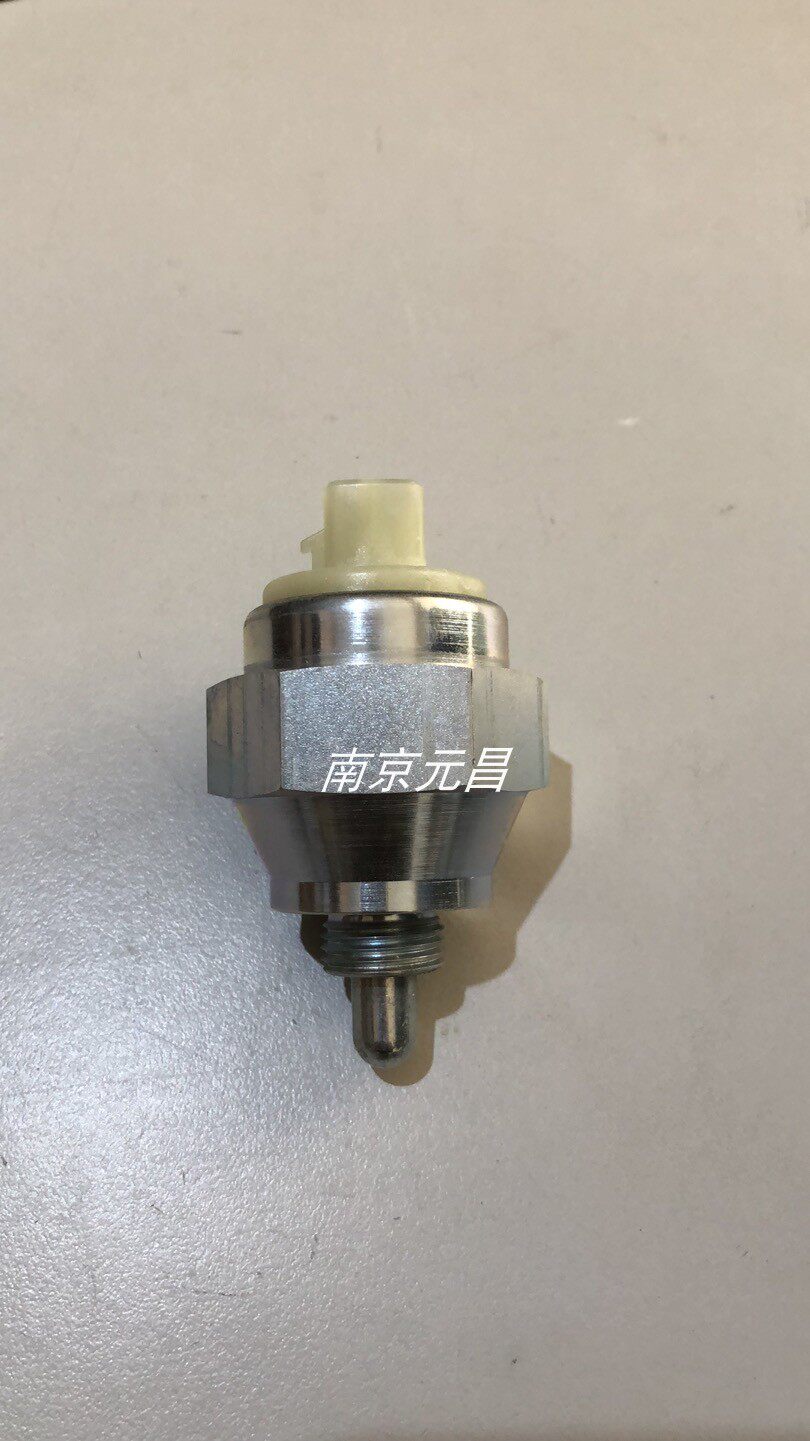 JEEP牧马人分动箱开关 分动箱传感器 原厂正品配件