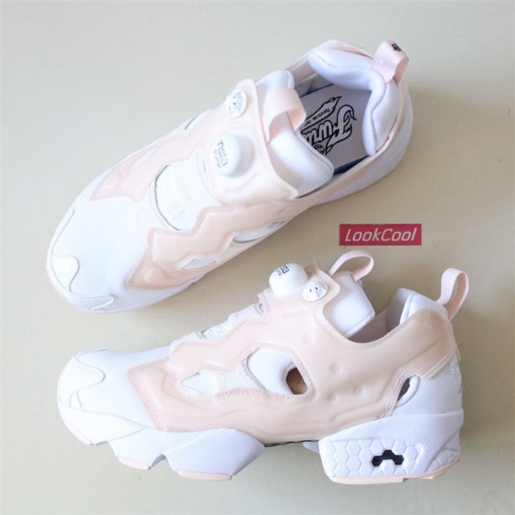 Reebok Insta Pump Fury锐步女子充气跑步鞋FU9682/FW4757/EF3143 运动鞋new 跑步鞋 原图主图