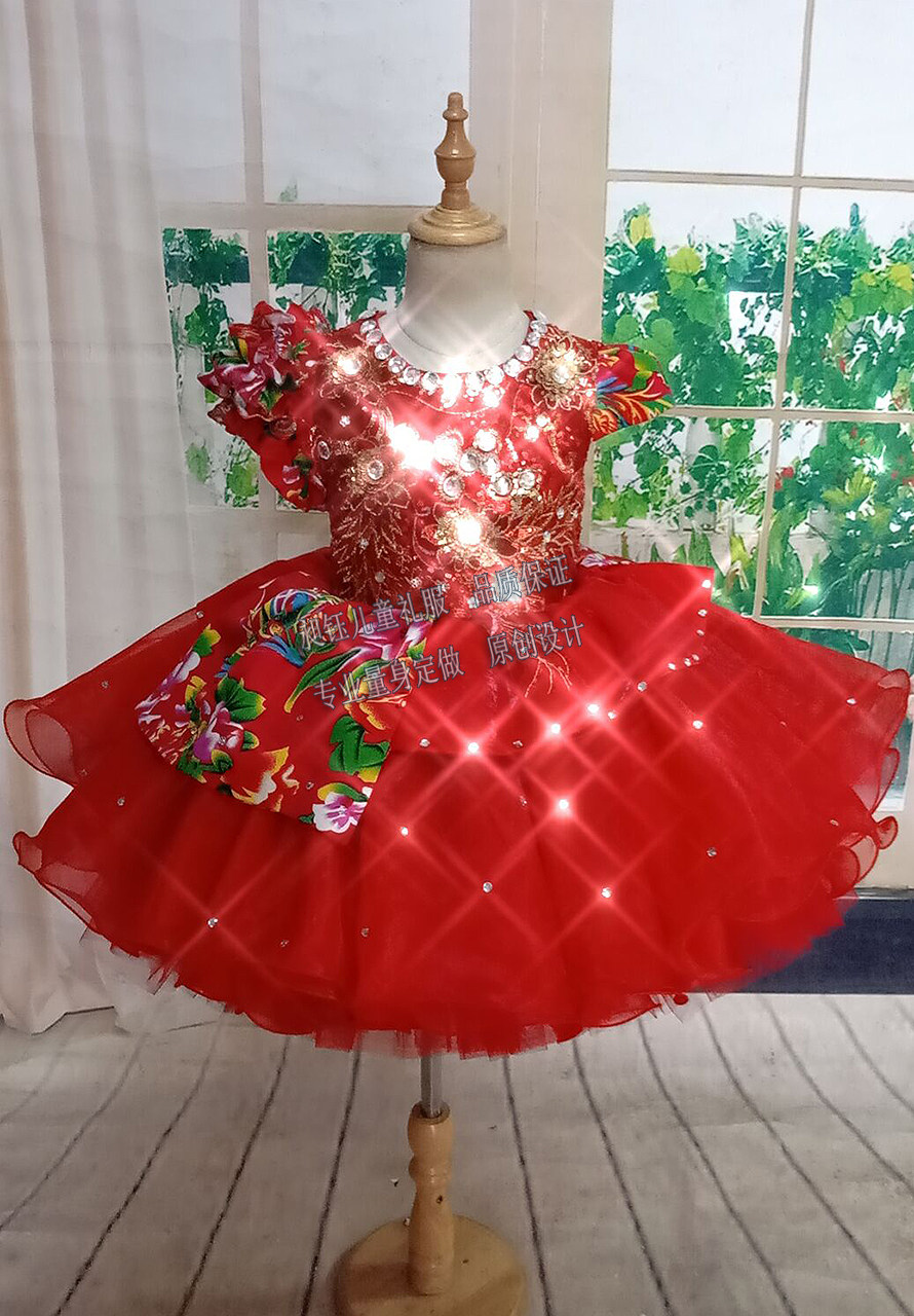 儿童独唱快乐阳光少儿歌曲幺妹儿乖演出服饰川妹子表演辣椒红又红