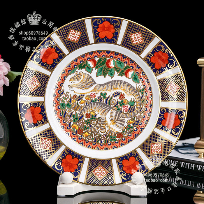 royalcrownderby伊万里猫骨瓷