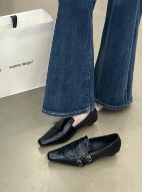 英伦复古方头粗跟一脚蹬乐福鞋