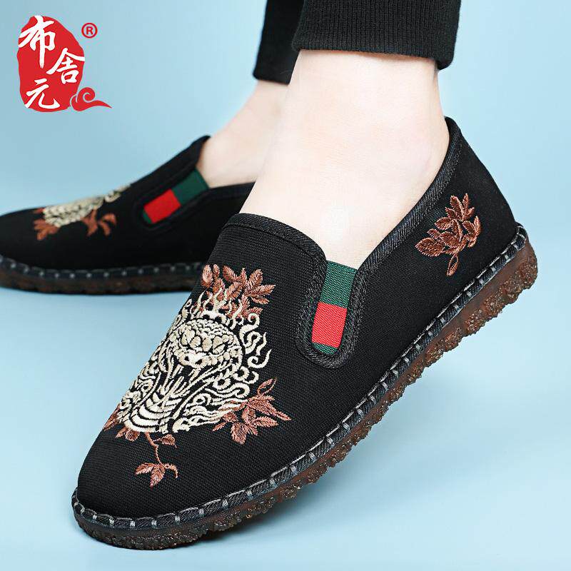 休闲一脚蹬老北京布鞋新中式社会鞋复古国风绣花透气男鞋百搭春款