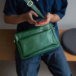 牧石MOOSHI手工定制皮包男真皮单肩旅行包小众纯色原创休闲斜挎包