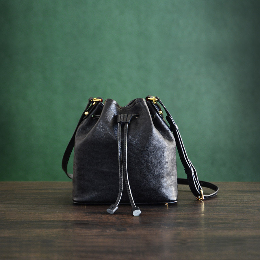 牧石MOOSHI高端手工定制新款真皮女包水桶包纯色2026日系简约百搭,箱包皮具/热销女包/男包,水桶包,淘宝优惠券,粉丝福利购,淘宝优惠卷