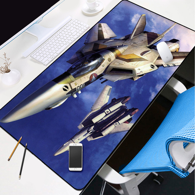 超时空要塞林明美一条辉滑鼠桌垫