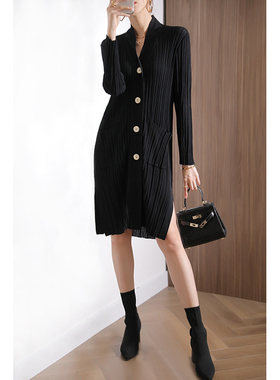 百搭黑色显瘦高弹力中长款针织开衫侧开叉外搭纽扣设计感上衣