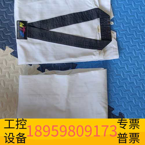 华创设备世界跆拳道联盟WTF道服，7号170cm，白色带黑色条纹，5