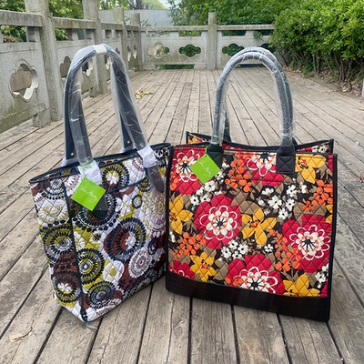 Vera Bradley 微瑕特价处理！拼皮单肩包 大容量旅行包 女士肩包