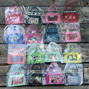 bradley 田园印花一字夹发夹 8美金 花色vb美式 一卡15个 经典 Vera