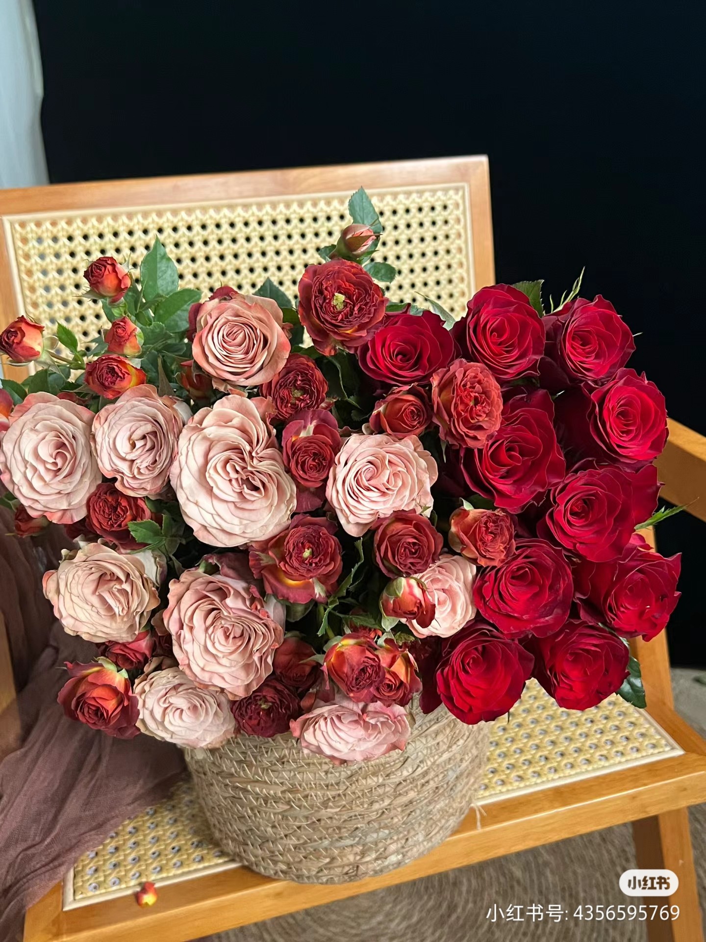 卡布奇诺红玫瑰巧克力泡泡复古鲜花云南基地直发水养插花包邮,鲜花速递/花卉仿真/绿植园艺,花材,淘宝优惠券,粉丝福利购,淘宝优惠卷