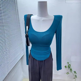 性感的毫不费力~薄款微透大圆领长袖T恤女紧身显胸大打底衫上衣秋