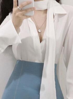 QK022气质女人味 温柔飘带半开领微透长袖衬衫se