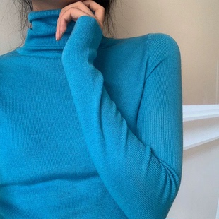 孔雀蓝湖蓝色毛衣女修身显瘦叠穿内搭亮蓝色堆堆高领打底针织上衣