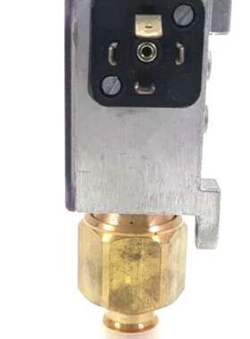 众桦SAACKE DSB52 F001从DHL压力开关议价