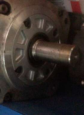 众桦 数控伺服电机HF153S  ，邮。议价