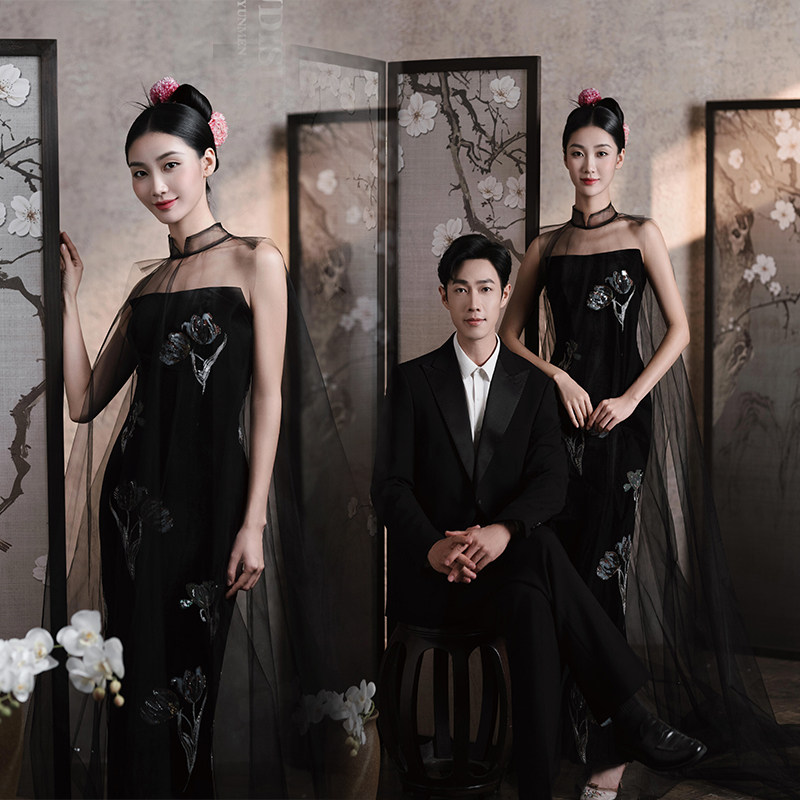 影楼2026新款写真复古中式美学黑色小众旗袍婚纱照礼服隔写真摄影