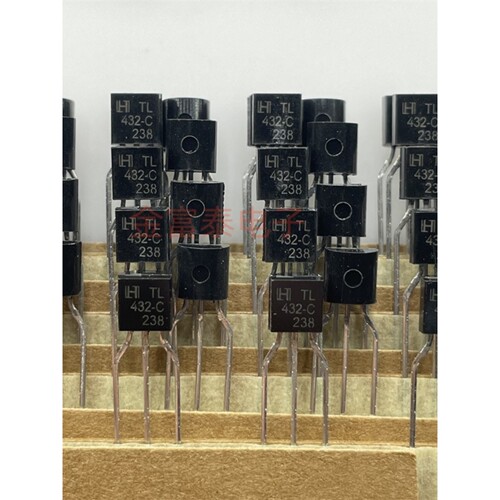 TL432CTA TL432-C TL432 全新原装正品HTC TO-92 直插 三段稳压管