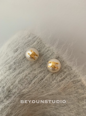 ZUORAN 轻奢小众施家珍珠凯旋门高级ins黄铜耳钉复古潮流耳饰E64