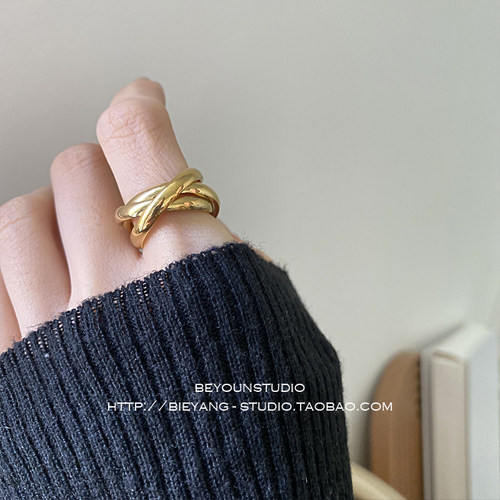 多层交叉金色多层圈圈交叉戒指