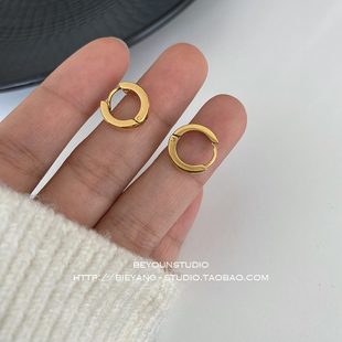 ZUORAN 极简基础款金色耳扣韩风ins时尚百搭小巧素圈钛钢耳环E10