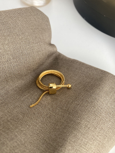 ZUORAN 高级黄铜蛇骨链条多层缠绕戒指chic时髦精致可调节R11 法式