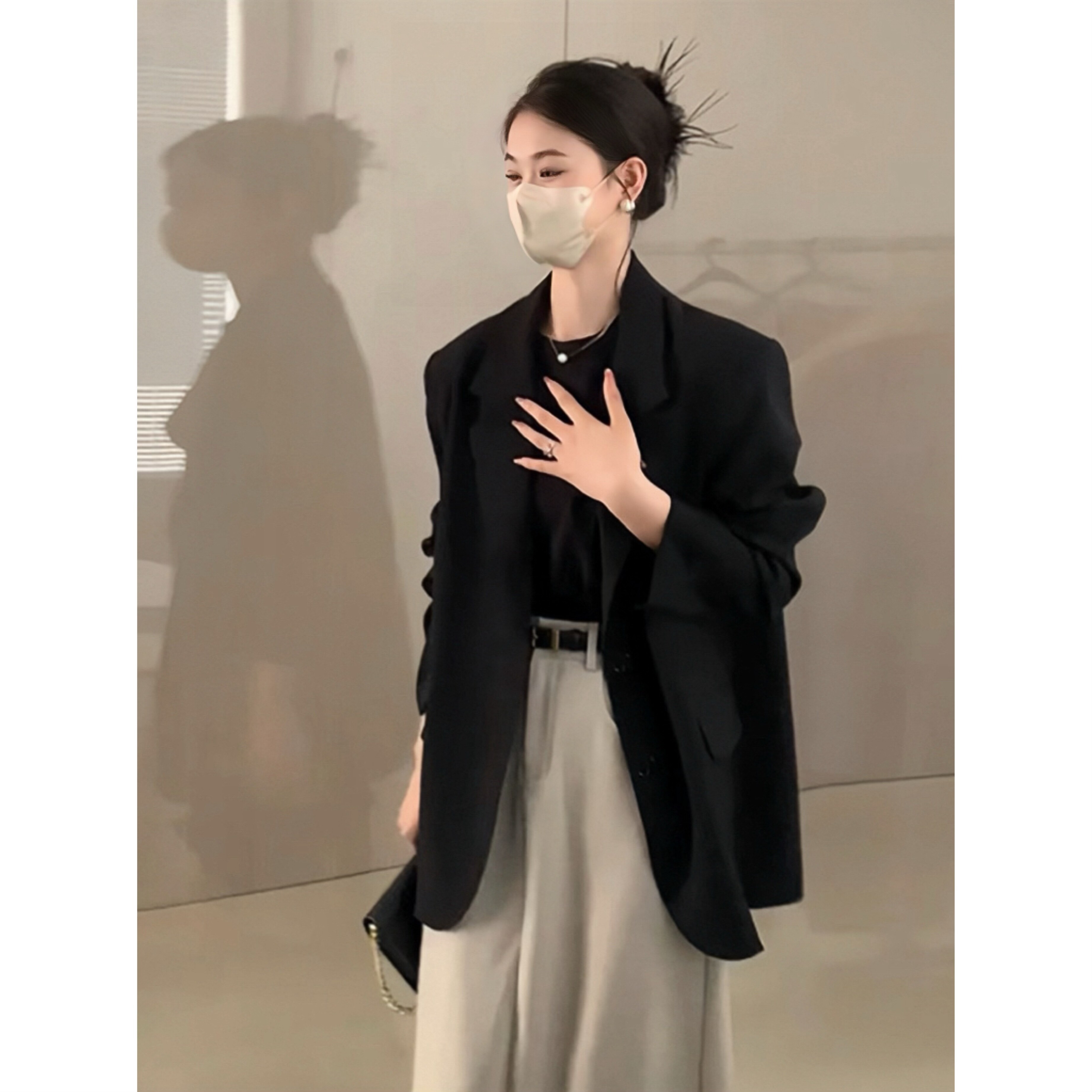黑色正肩西装外套女2026