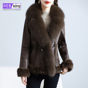 獭兔毛皮草外套女2025冬新短款减龄中国风狐狸毛领真皮毛一体大衣
