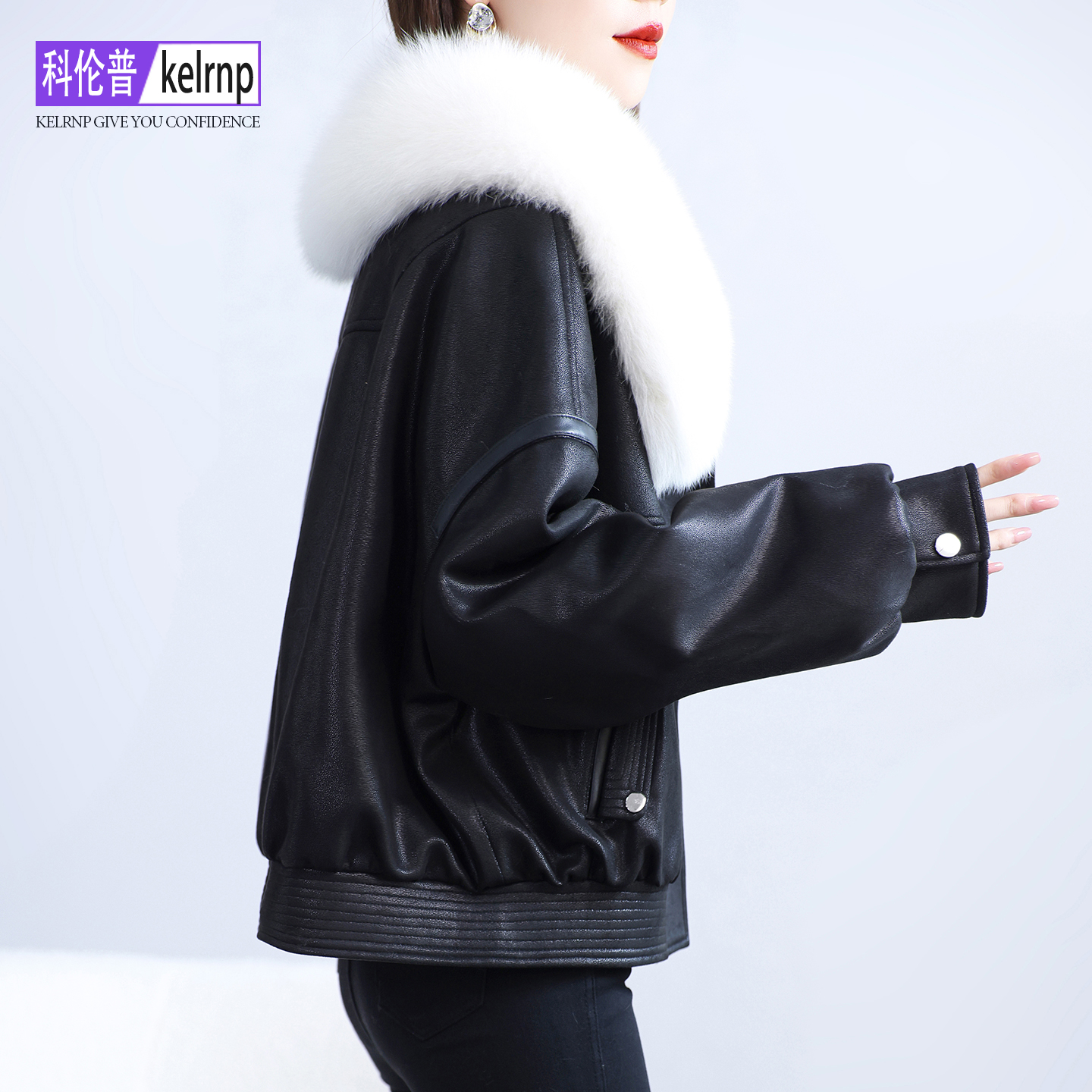 大牌温柔风毛领鹅绒羽绒服外套