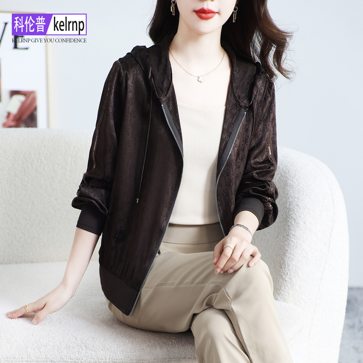 真丝短外套女2026春新极品弹力提花桑波缎棒球服桑蚕丝绸夹克开衫