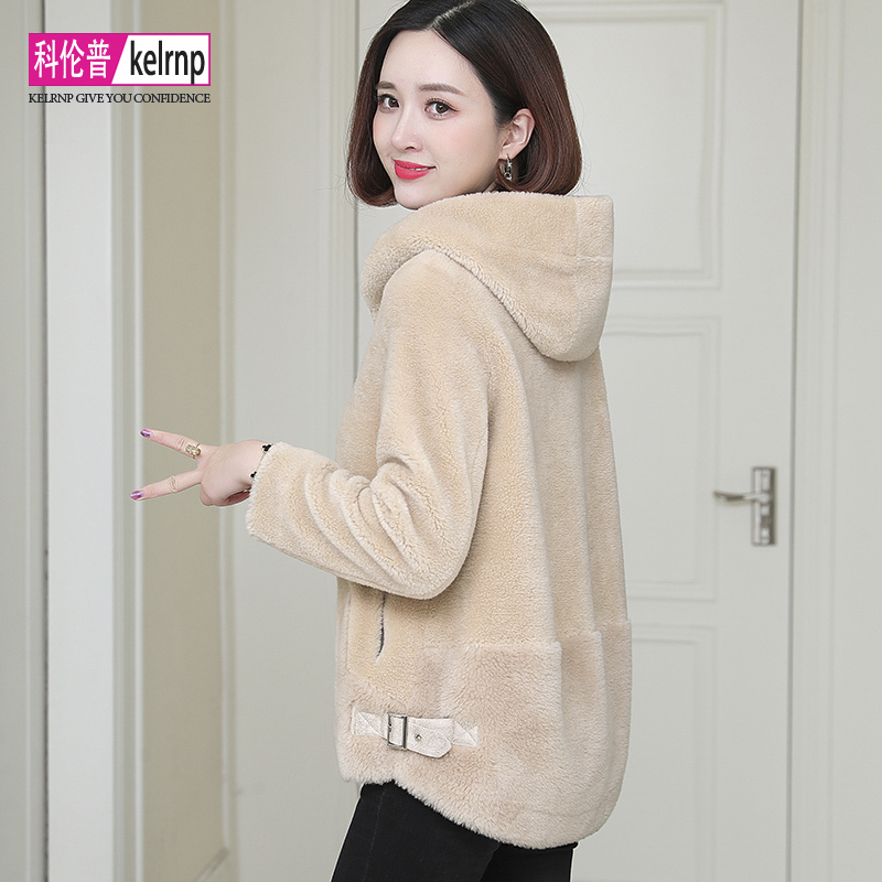 大衣短款羊羔小个子颗粒皮草外套