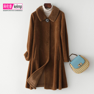 羊剪绒大衣女新款2025冬装水貂毛领颗粒大码妈妈装羊羔毛皮草外套