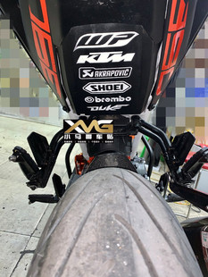 小马哥车贴/摩托车RC390坐桶底板贴花/DUKE690外壳厂牌套贴纸