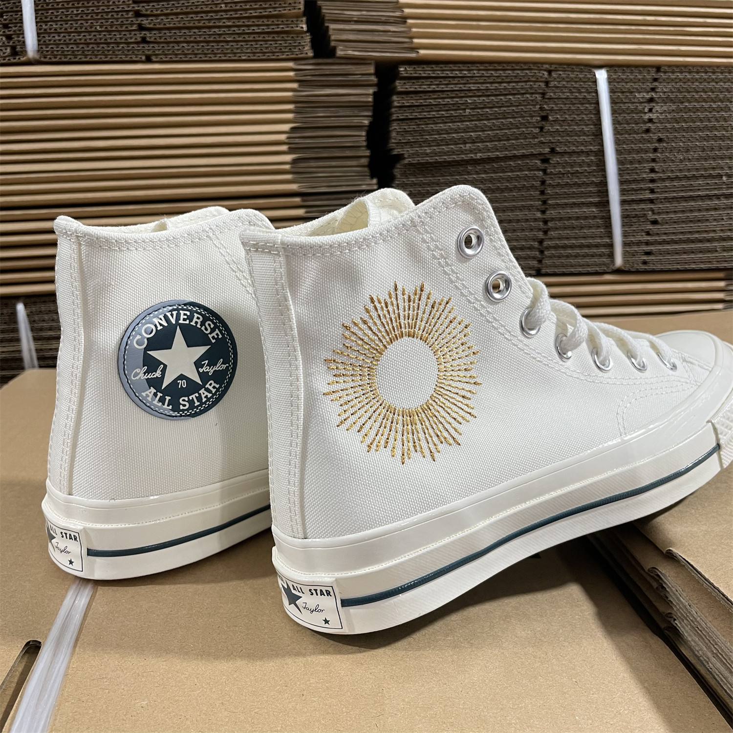 converse匡威1970s复古休闲刺太阳花小白鞋高帮男女帆布鞋a02866c