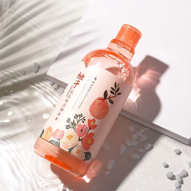 Áø½zèÖ×ÓÕýÆ·Á³²¿ÑÛ´½ÎºÍÇå½à²»´Ì¼¤500ml±ãЯƿľжױˮ
