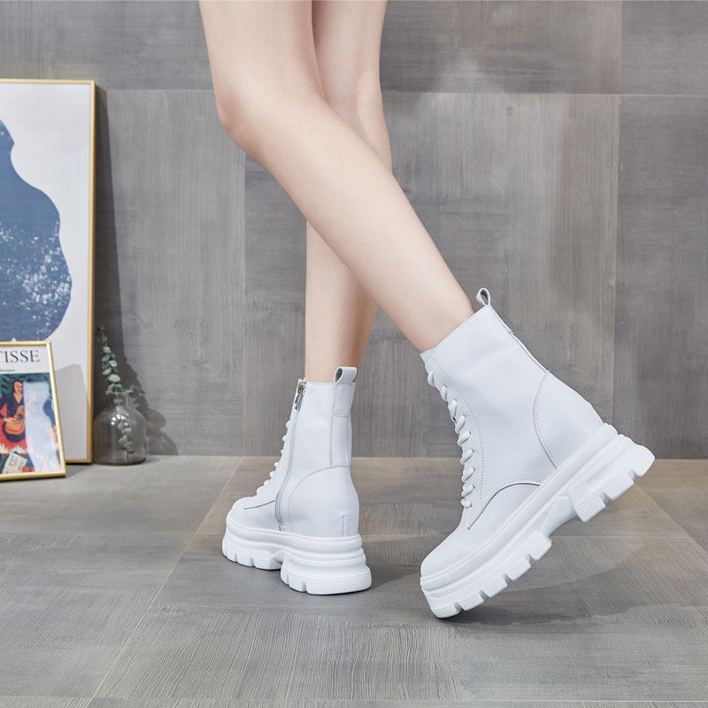 厚底白色马丁靴女英伦韩版百搭爆款短靴女街拍瘦瘦单靴真皮靴子潮