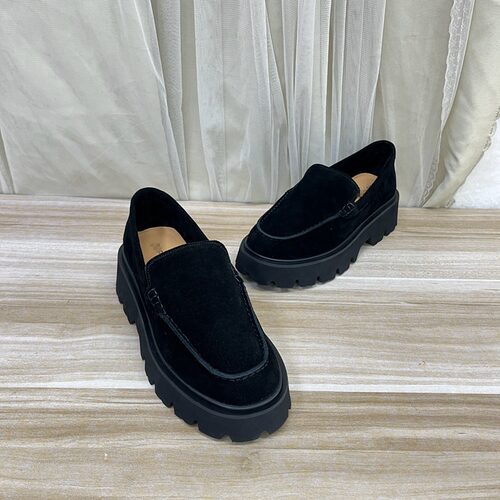 偏大半码超轻舒适休闲百搭单鞋