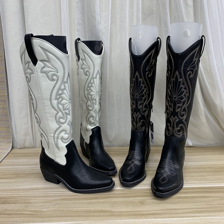 粗跟刺绣V口西部牛仔骑士靴