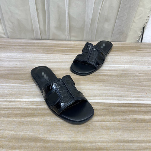 方头纯色休闲百搭日常拖鞋凉鞋