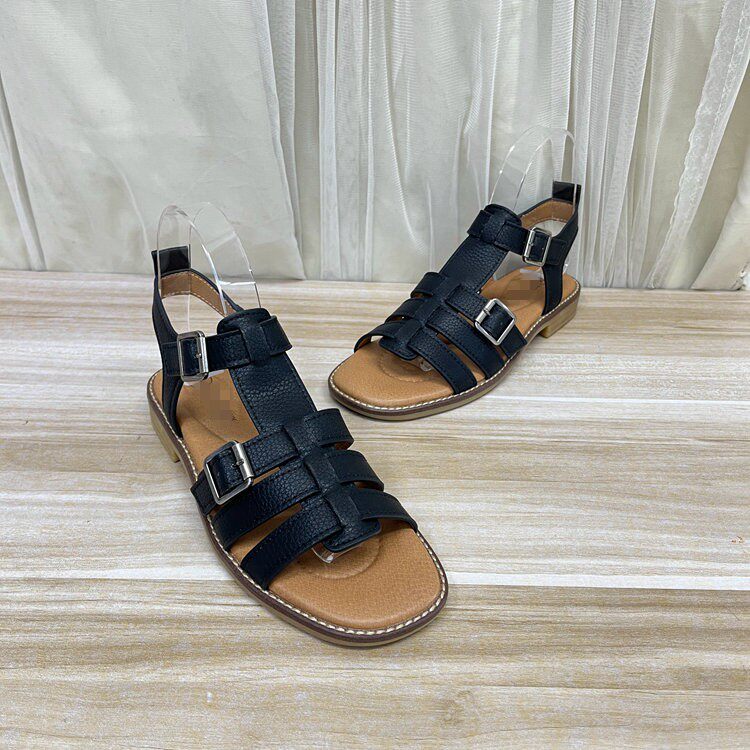 Lady Shoes外贸原单女鞋圆头纯色皮带扣时尚平底一字扣时装凉鞋